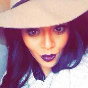 Meet your Posher, Aurélia